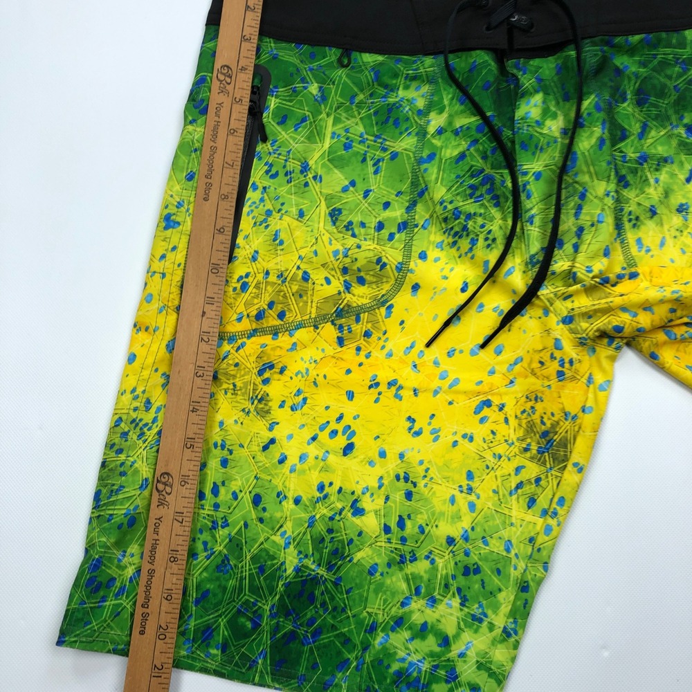 Pelagic Hydro-Lite Pro Board Shorts Mens 34 Green Yellow Dorado Fishing 10989-00 - Picture 7 of 8